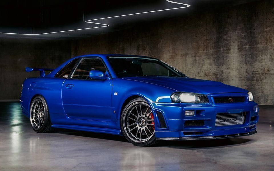Skyline GT-R R34 フロント